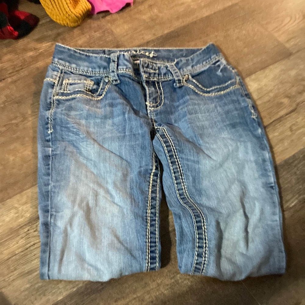 jeans